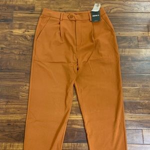 Forever 21 Cropped Pleat-Front Pants